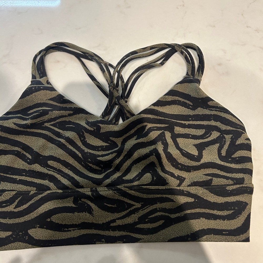 Women's Strappy Zebra-Print Sports Bra - Black & Olive